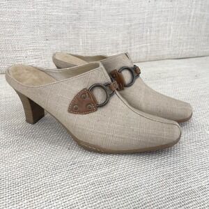 Aerosoles Cinch Worm Womens 10M Beige Fabric Bit Detail Square Toe Heeled Mules